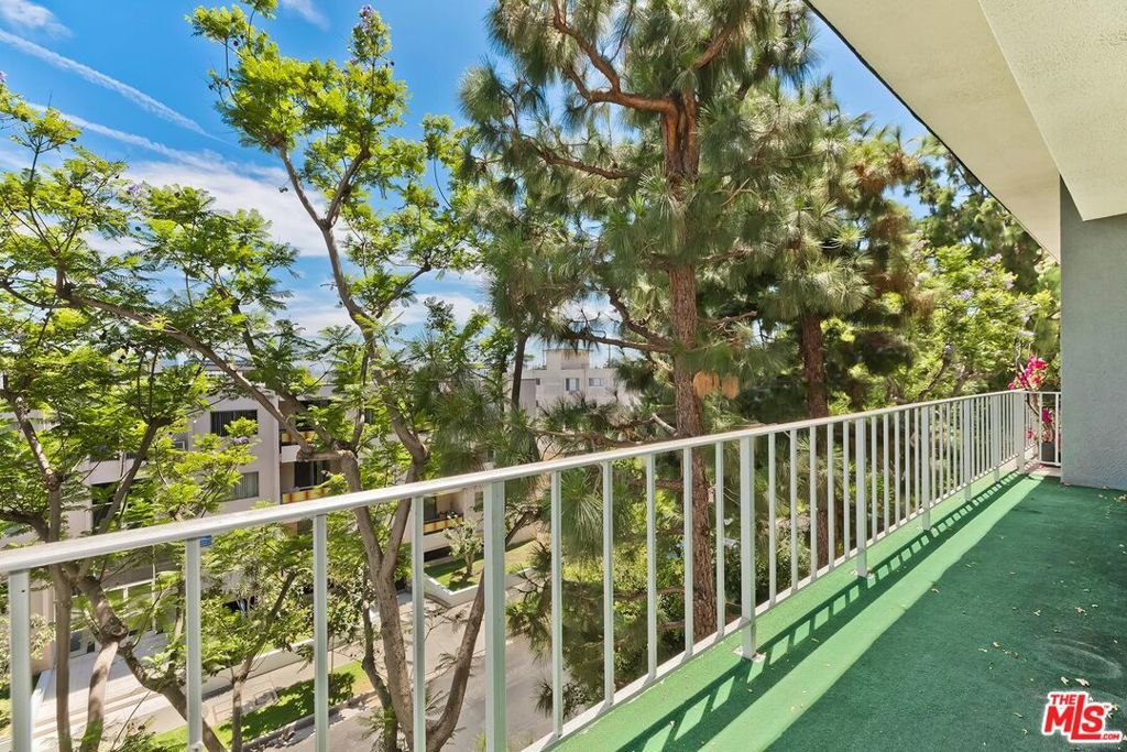 100 S Doheny Drive 313, Los Angeles, CA 90048 — photo 4