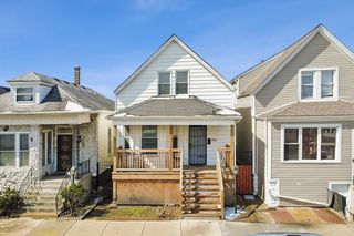 7814 S Saint LAWRENCE Avenue, Chicago, IL 60619
