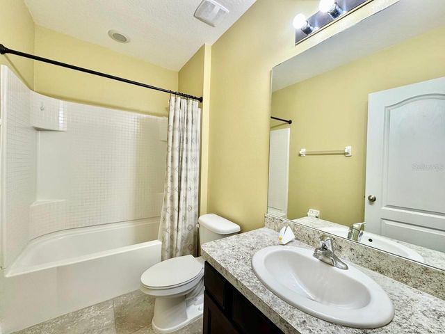 13955 SNAPPER FIN LANE, Tampa, FL 33637
