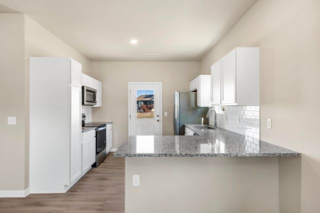 3621 E Hollandale St, Derby, KS 67037