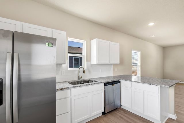 3621 E Hollandale St, Derby, KS 67037