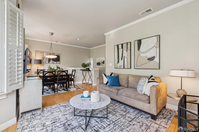 245 Laussat Street, San Francisco, CA 94117