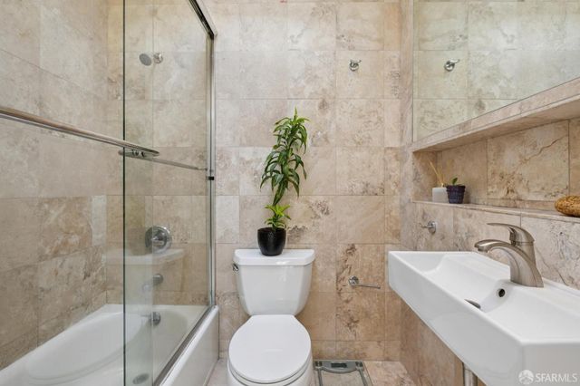 245 Laussat Street, San Francisco, CA 94117