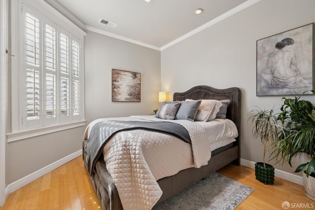 245 Laussat Street, San Francisco, CA 94117