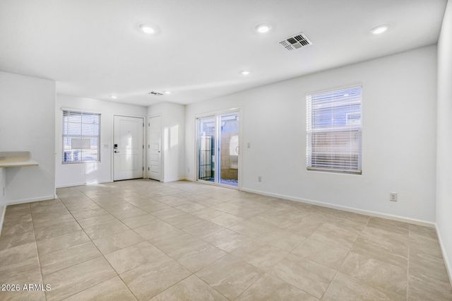 17502 N Del Mar Avenue, Maricopa, AZ 85138