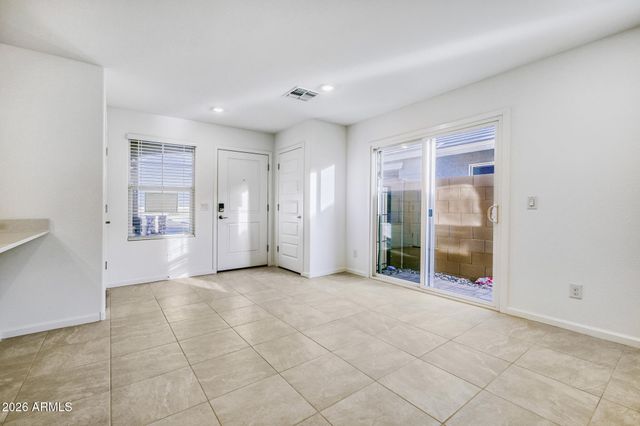 17502 N Del Mar Avenue, Maricopa, AZ 85138