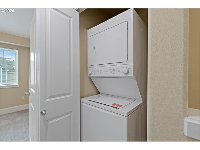 18445 Sw STEPPING STONE Dr, Beaverton, OR 97003