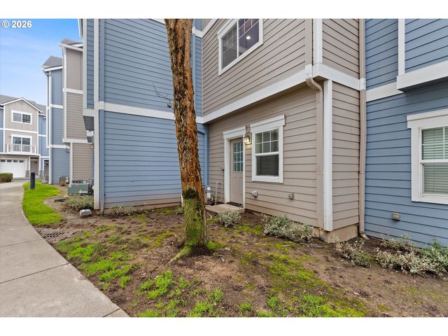 18445 Sw STEPPING STONE Dr, Beaverton, OR 97003