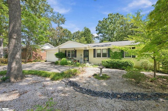 7 Thames Drive, Taylors, SC 29687