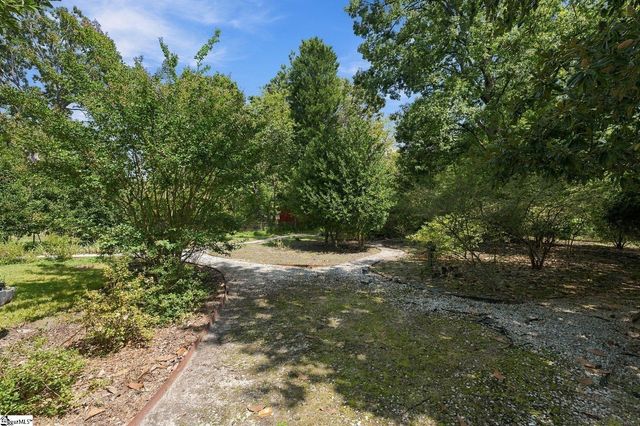 7 Thames Drive, Taylors, SC 29687