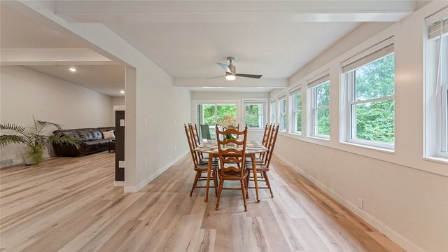 2 Purfleet Drive, Bella Vista, AR 72715