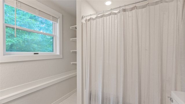 2 Purfleet Drive, Bella Vista, AR 72715