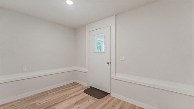 2 Purfleet Drive, Bella Vista, AR 72715