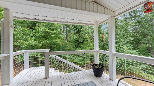 2 Purfleet Drive, Bella Vista, AR 72715