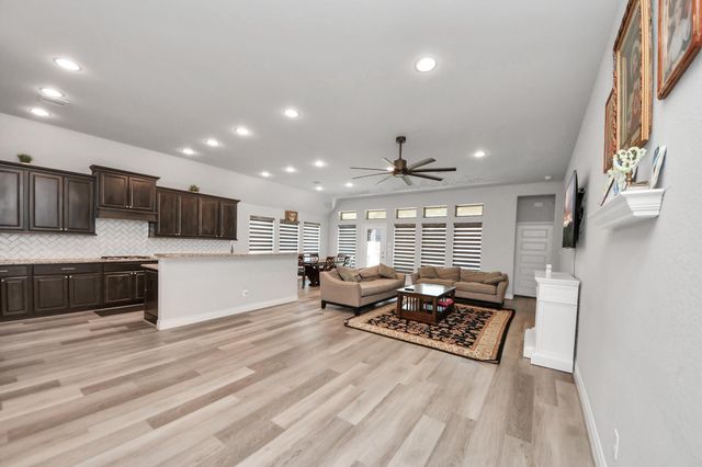 2227 Marian Lee, Richmond, TX 77469