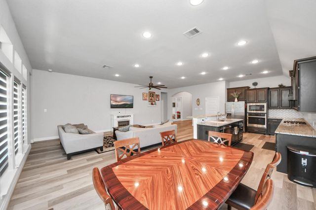 2227 Marian Lee, Richmond, TX 77469