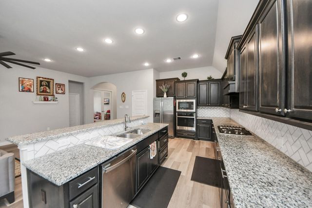 2227 Marian Lee, Richmond, TX 77469