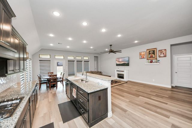 2227 Marian Lee, Richmond, TX 77469