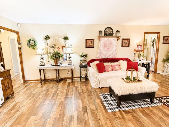 333 Choctaw Trail, Stanford, KY 40484