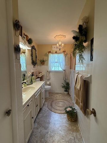 333 Choctaw Trail, Stanford, KY 40484
