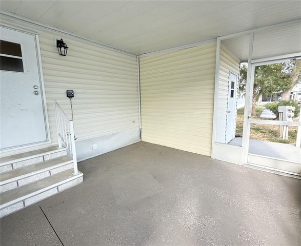 7107 MOUNT ESSEX DRIVE NE 520, St Petersburg, FL 33702