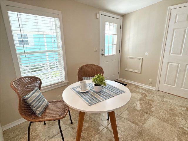 7107 MOUNT ESSEX DRIVE NE 520, St Petersburg, FL 33702