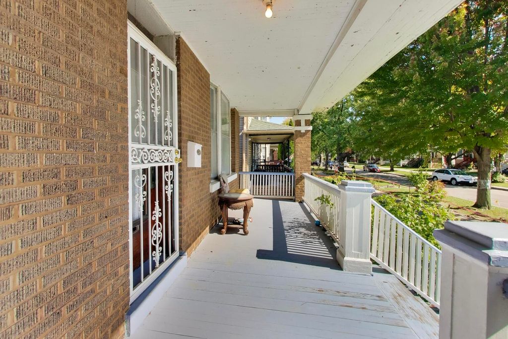 4950 W Fletcher Street, Chicago, IL 60641 — photo 2