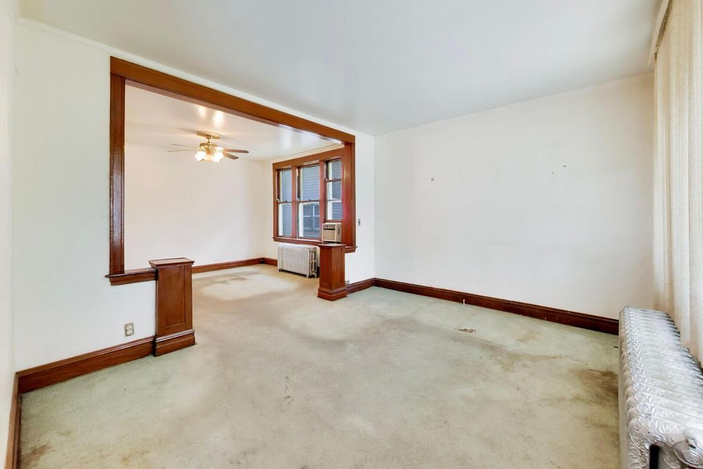 4950 W Fletcher Street, Chicago, IL 60641 — photo 4
