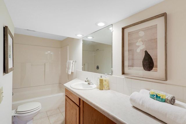 4201 40th Avenue N, Robbinsdale, MN 55422