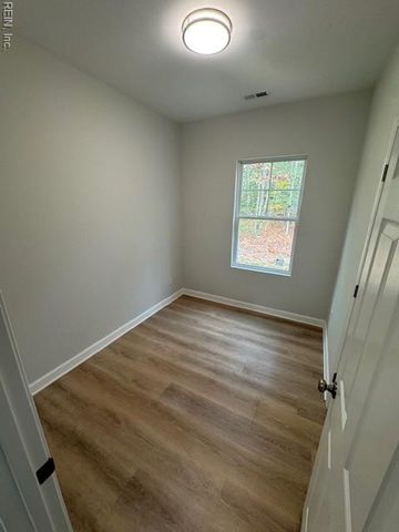 12405 Cedar TRL, Gloucester, VA 23061