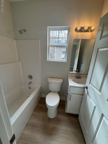 12405 Cedar TRL, Gloucester, VA 23061