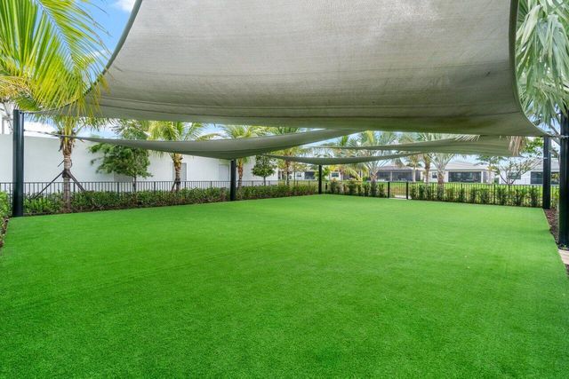 9062 Corsican Finch Court, Boynton Beach, FL 33473
