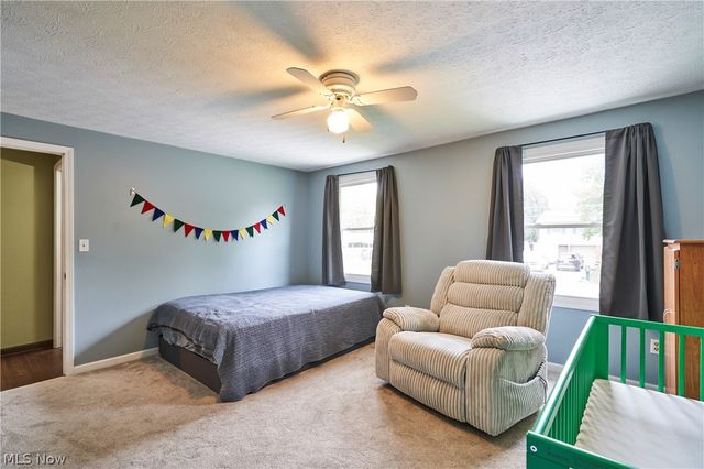 5165 Fawn Drive, New Franklin, OH 44319