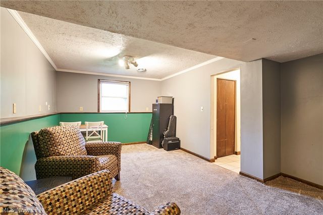 5165 Fawn Drive, New Franklin, OH 44319