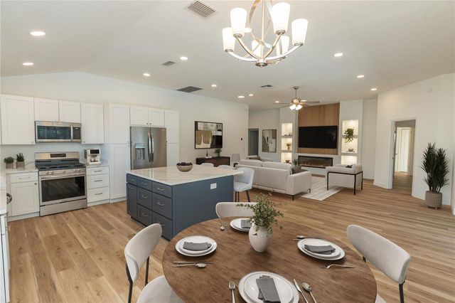 1302 FORTALEZA DRIVE, The Villages, FL 32162