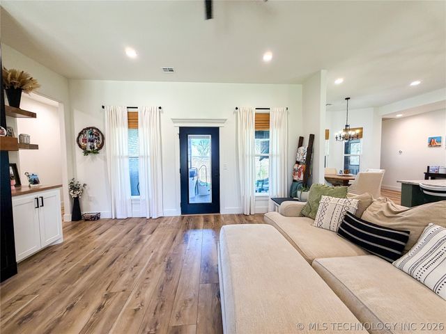 23094 W 867 Road, Park Hill, OK 74451