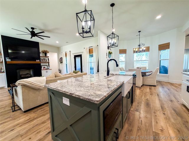 23094 W 867 Road, Park Hill, OK 74451