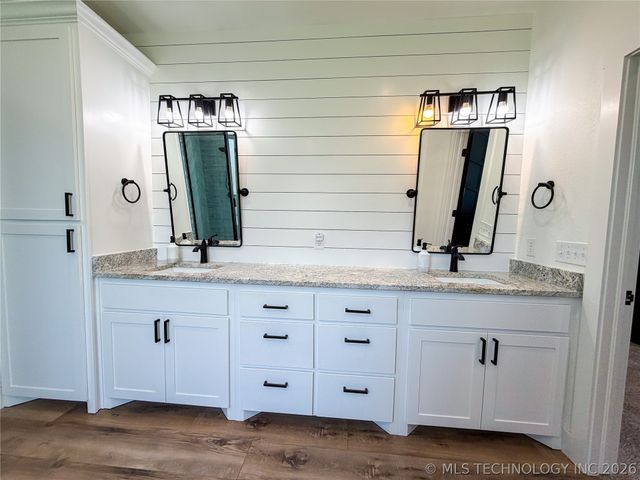 23094 W 867 Road, Park Hill, OK 74451