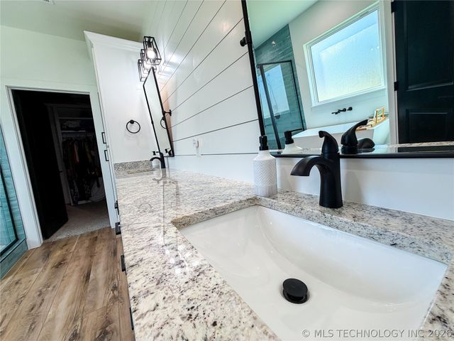 23094 W 867 Road, Park Hill, OK 74451