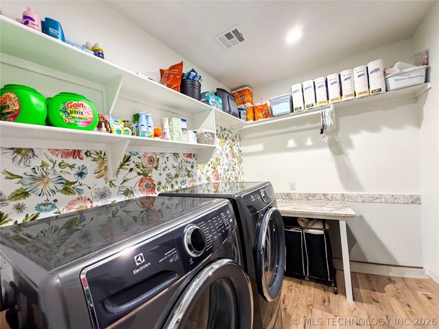 23094 W 867 Road, Park Hill, OK 74451