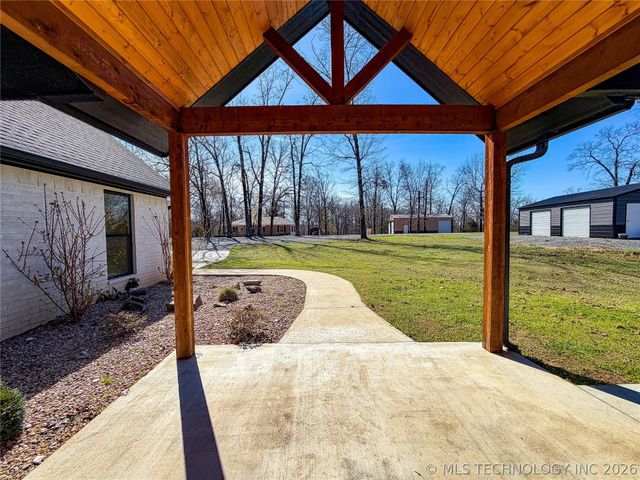 23094 W 867 Road, Park Hill, OK 74451