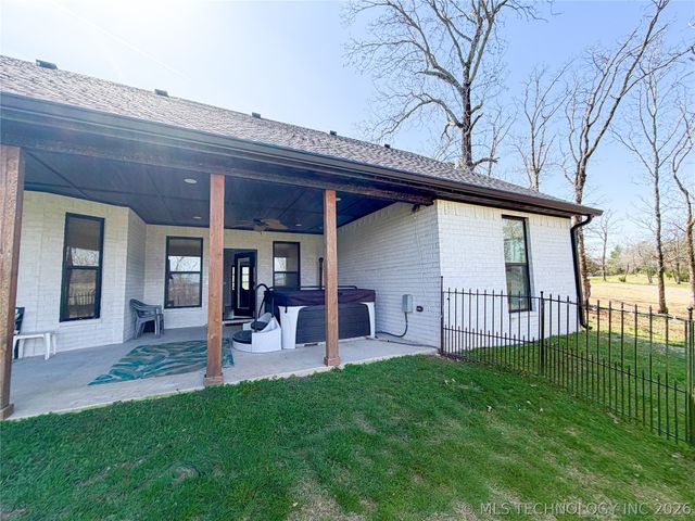 23094 W 867 Road, Park Hill, OK 74451
