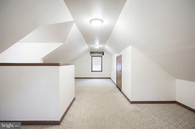 2180 HESS RD, York, PA 17404