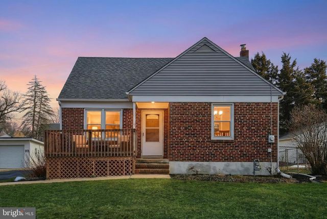 2180 HESS RD, York, PA 17404