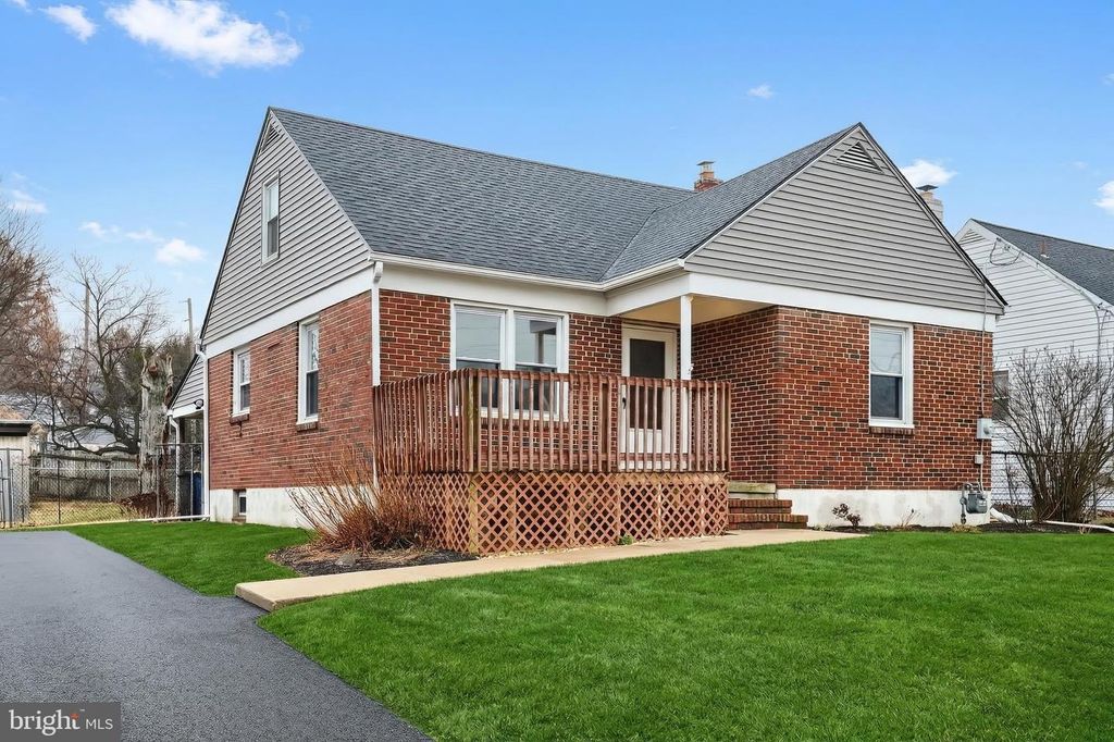 2180 HESS RD, York, PA 17404