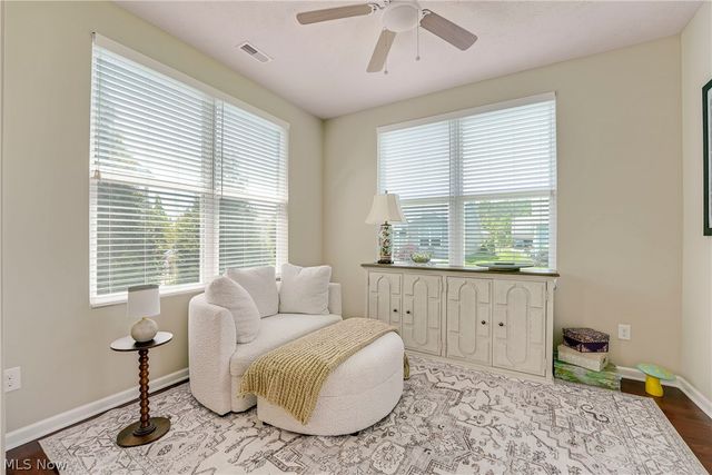 8024 Parkcroft Drive, Mentor, OH 44060