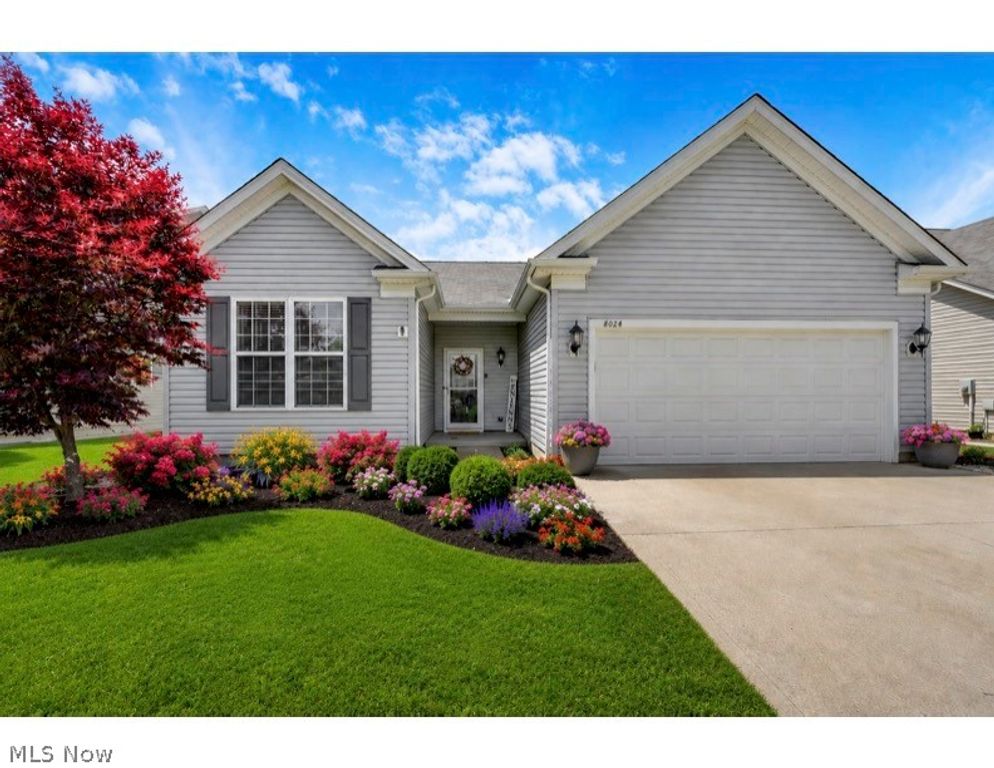 8024 Parkcroft Drive, Mentor, OH 44060