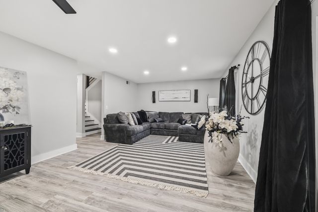 1003 Heritage Dr, Madison, TN 37115