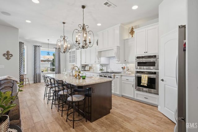 14808 Wayne Lee Court, Bakersfield, CA 93314