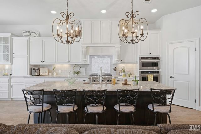 14808 Wayne Lee Court, Bakersfield, CA 93314